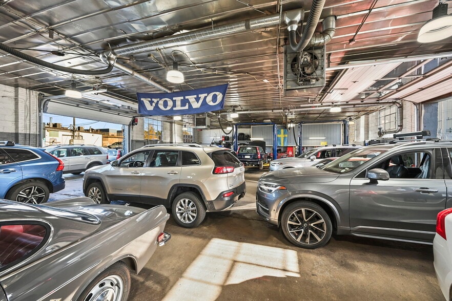 More Photos Of 36 S Santa Fe Dr, Denver Service For Sale