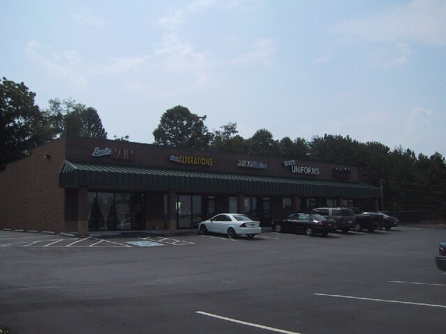 More Photos Of 804 Hwy 321 N, Lenoir City Freestanding For Sale