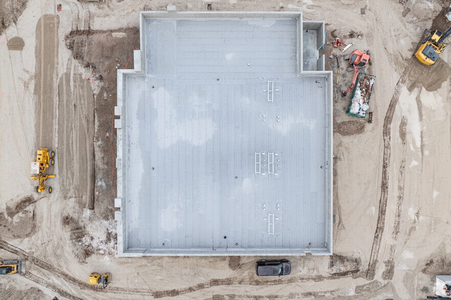 More Photos Of 3772 S Military Trl, Lake Worth General Retail For Lease