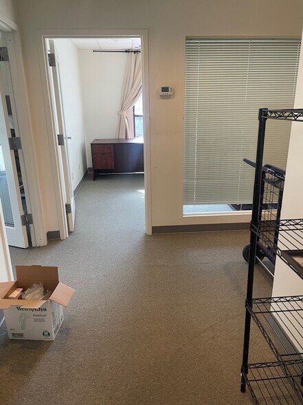 More Photos Of 930 Martin Luther King Jr Blvd, Chapel Hill Office For Lease