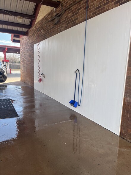 More Photos Of 16400 NE 23rd St, Choctaw Carwash For Sale