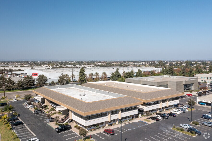 More Photos Of 5772 Bolsa Ave, Huntington Beach Office For Lease