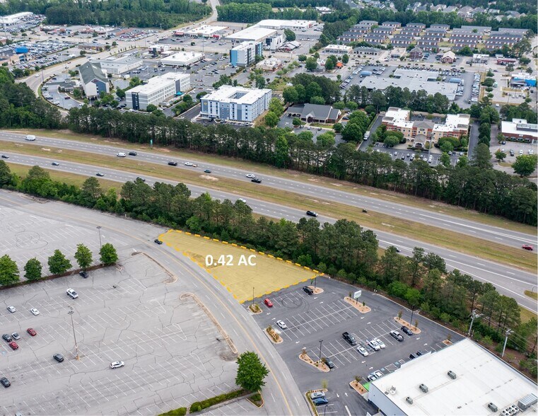 More Photos Of 511 N Cross Creek Mall, Fayetteville Land For Sale