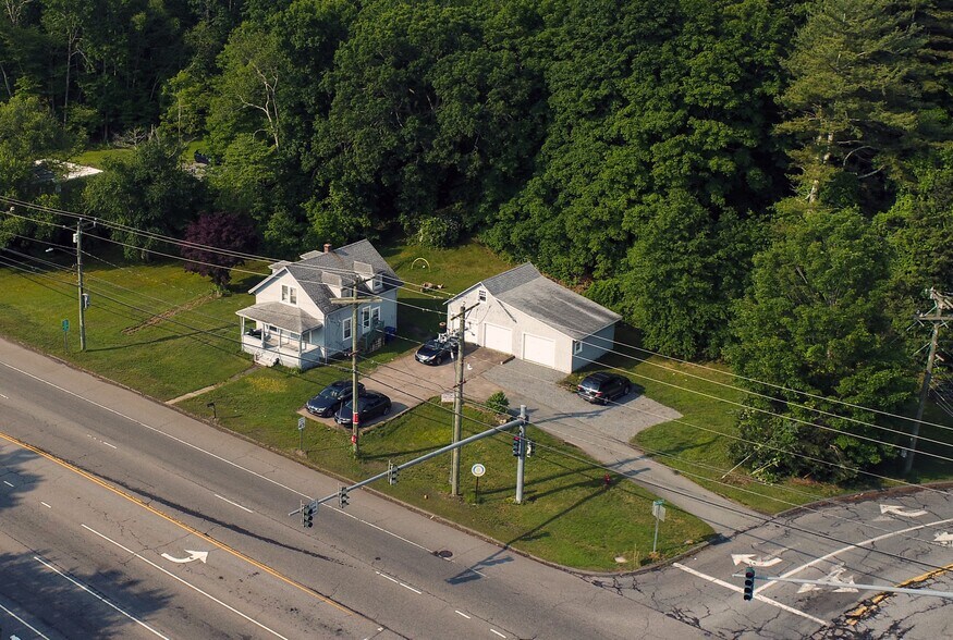 More Photos Of 414 Liberty St, Pawcatuck Specialty For Sale
