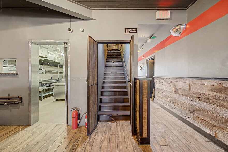 More Photos Of 2827 E Bell Rd, Phoenix Restaurant For Sale