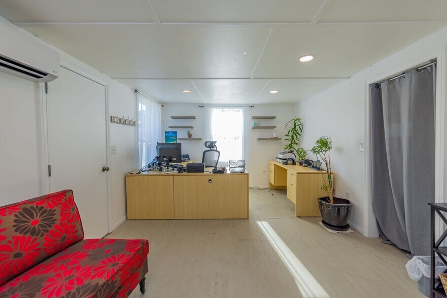 More Photos Of 302 N Montgomery St, Ojai Office Residential For Sale