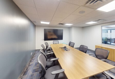 More Photos Of 770-790 Industrial Ave, Ottawa Light Distribution For Lease