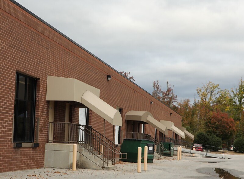 More Photos Of 2960 Technology Pl, Waldorf Research And Development For Lease