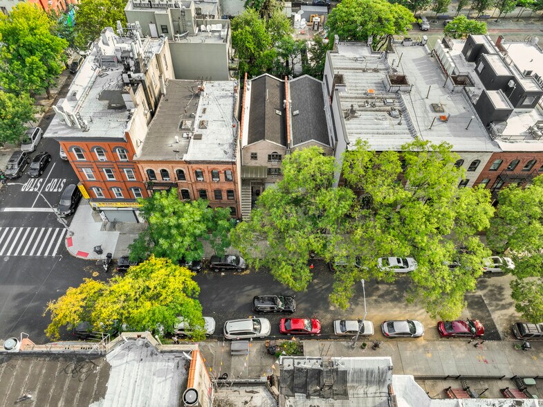 More Photos Of 870 Hancock St, Brooklyn Apartments For Sale
