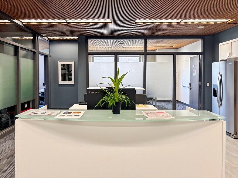 More Photos Of 2323 Grand Ave, Des Moines Coworking Space