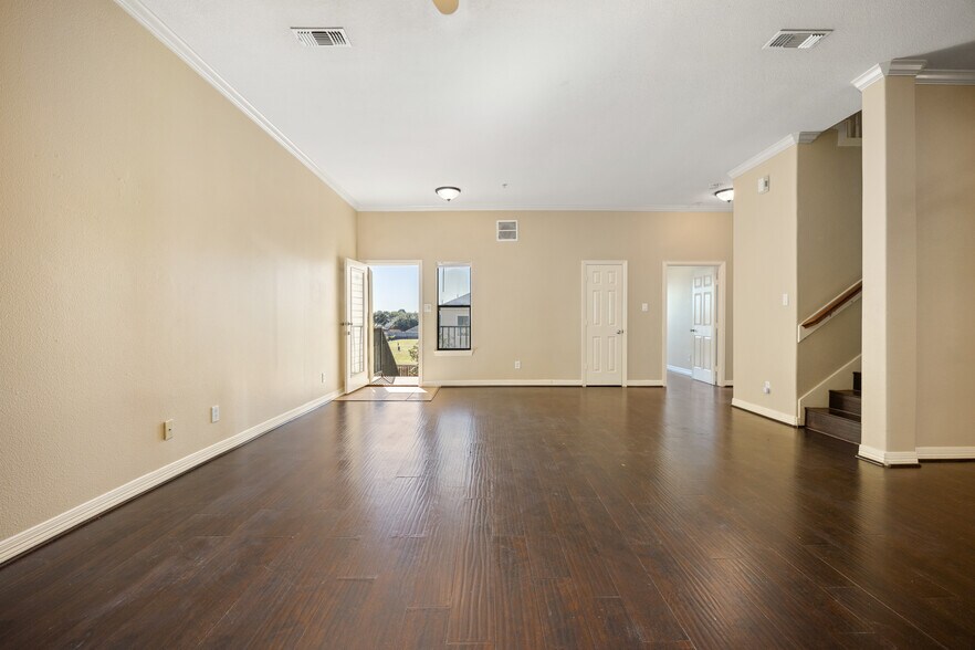 More Photos Of 12989 Bellaire Blvd, Houston Storefront For Sale