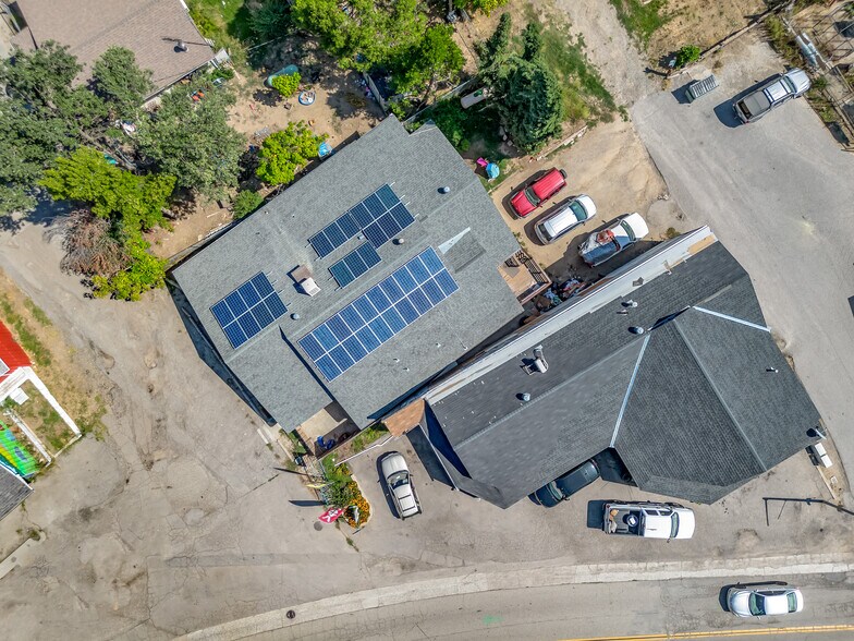 More Photos Of 32989 Weatherly Ln, North Fork Apartments For Sale