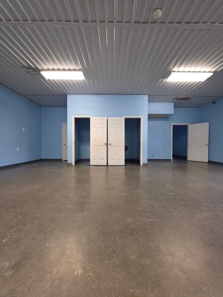 More Photos Of 2927 SE 44th St, Oklahoma City Daycare Center For Lease