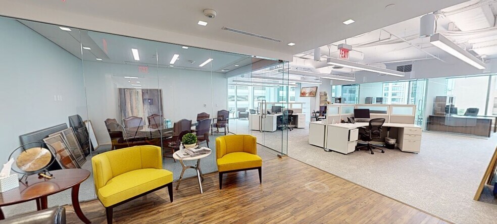 More Photos Of 4500 East West Hwy, Bethesda Office For Lease
