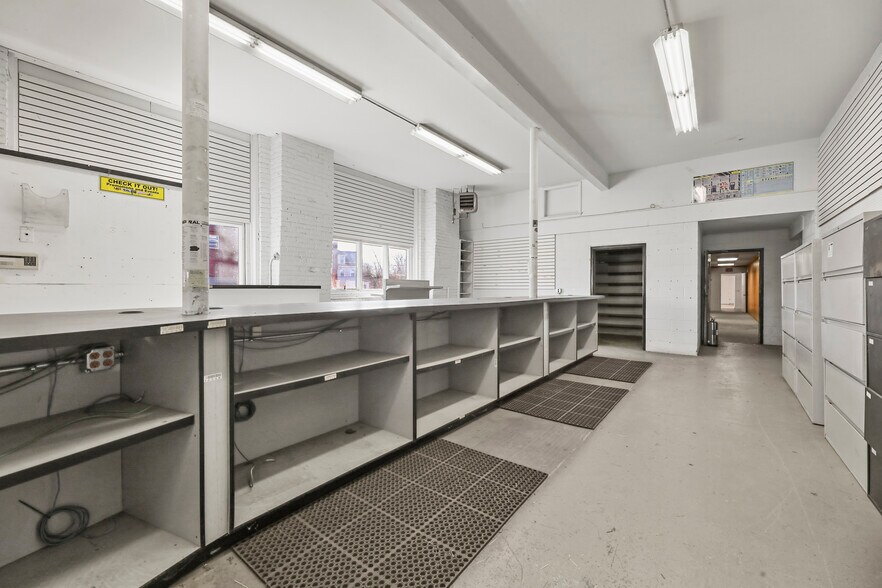 More Photos Of 1311 East St, Pittsfield Industrial For Sale