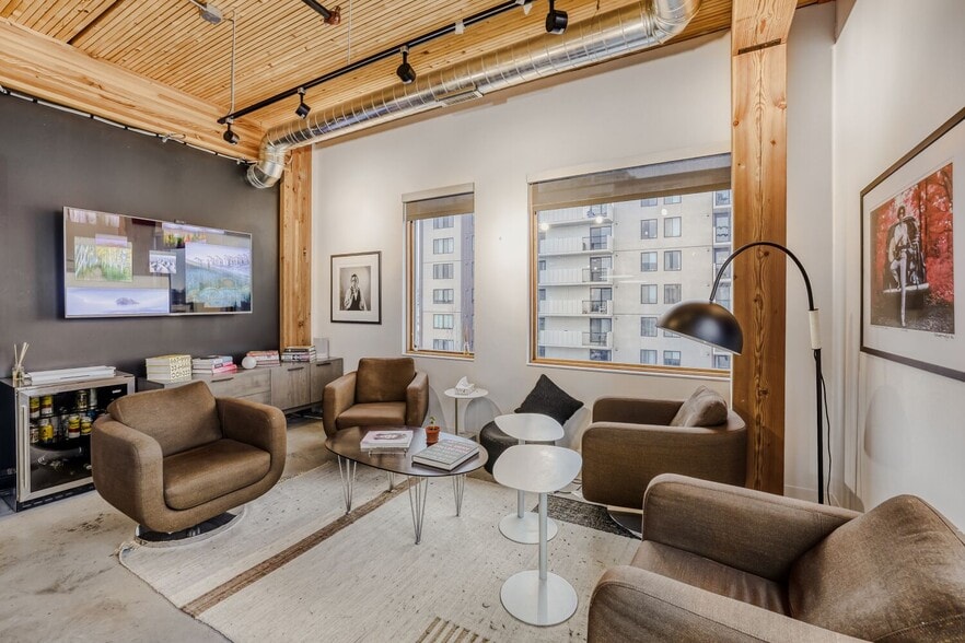 More Photos Of 4353 S Upton Ave, Minneapolis Office Residential For Lease