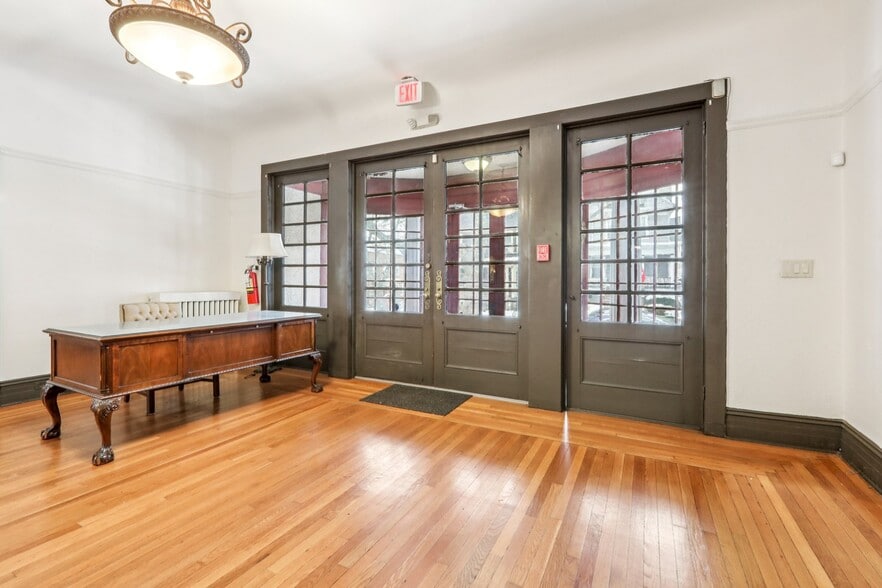 More Photos Of 375 Fairmount Ave, Jersey City Religious Facility For Sale