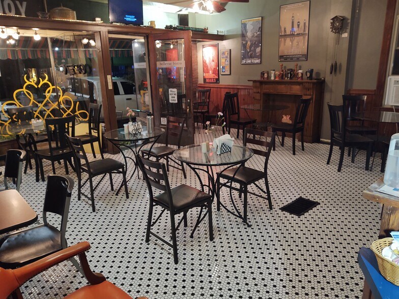 More Photos Of 313 Fairfield Ave, Bellevue Storefront Retail Residential For Sale