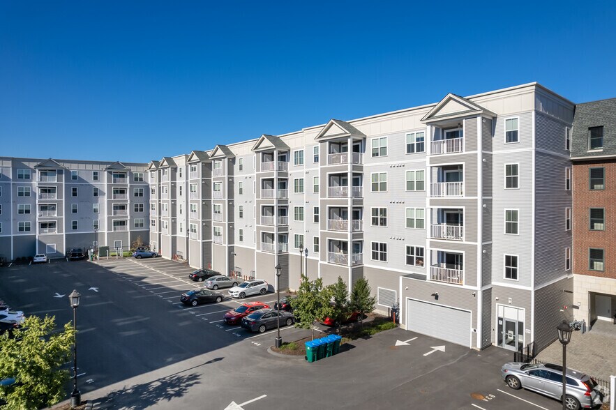 More Photos Of 1034 East St, Walpole Apartments For Lease