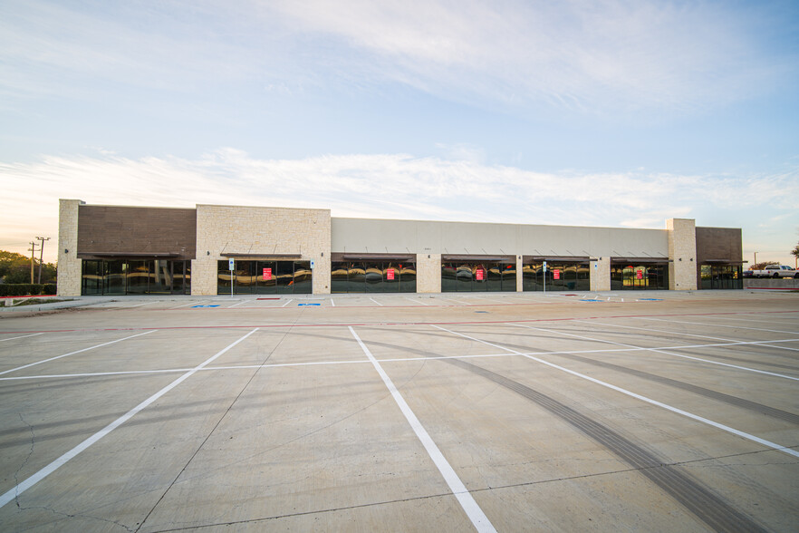 Primary Photo Of 3501 Forest Hill Cir, Forest Hill Storefront Retail Office For Lease