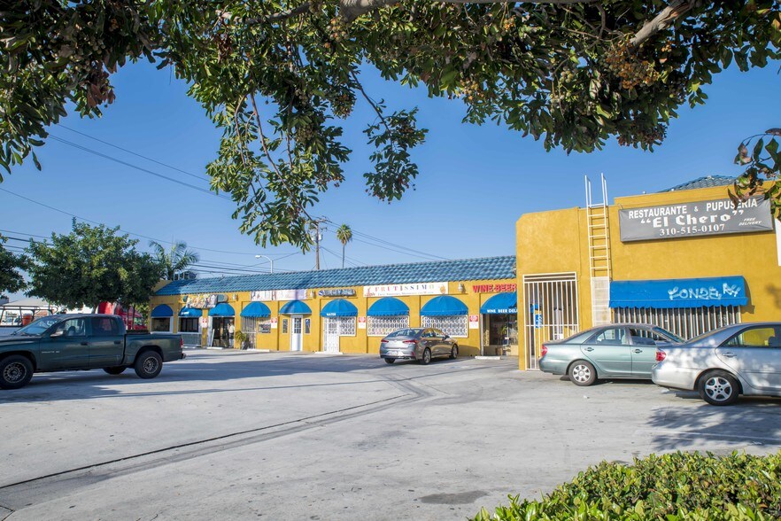 More Photos Of 16502 S Main St, Gardena General Retail For Sale