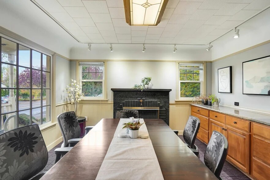 More Photos Of 1230 Fairview Ave SE, Salem Office For Sale
