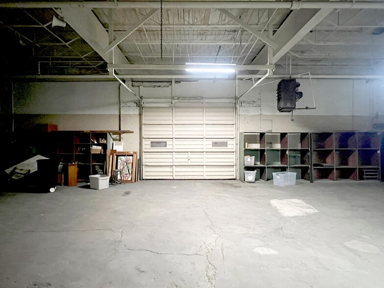 More Photos Of 1040 W 12th St, Erie Manufacturing For Sale