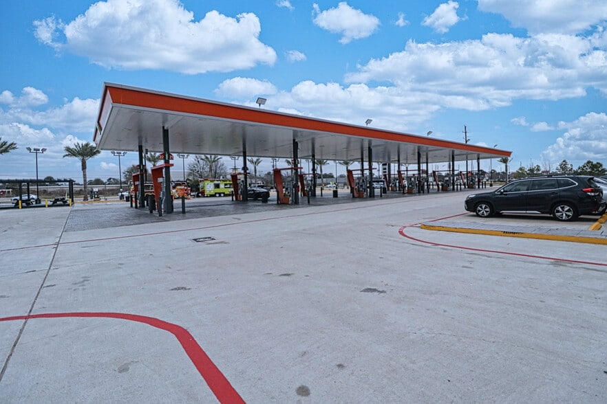 More Photos Of 16513 FM 529, Houston Storefront For Sale