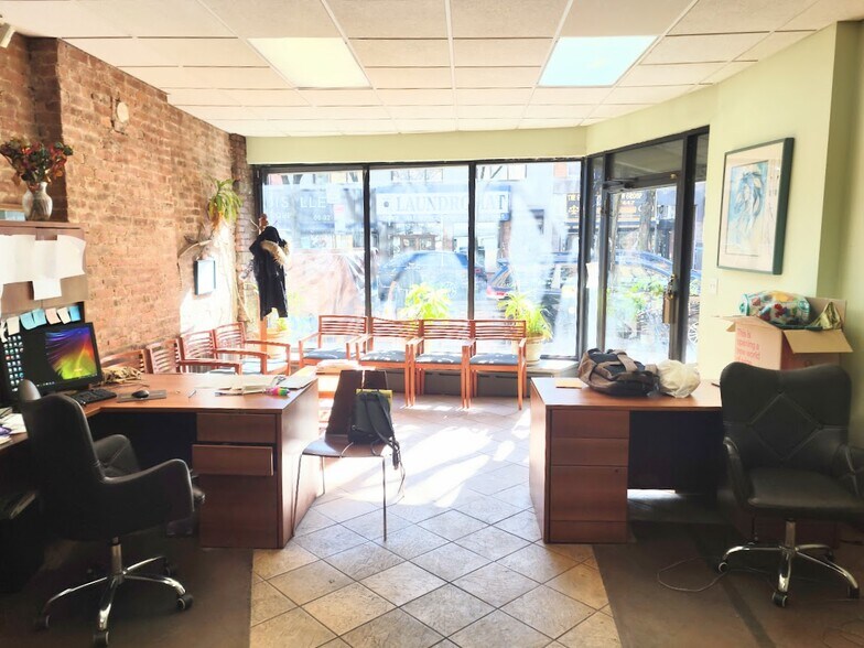 Primary Photo Of 6093 Myrtle Ave, Ridgewood Storefront Retail Residential For Lease