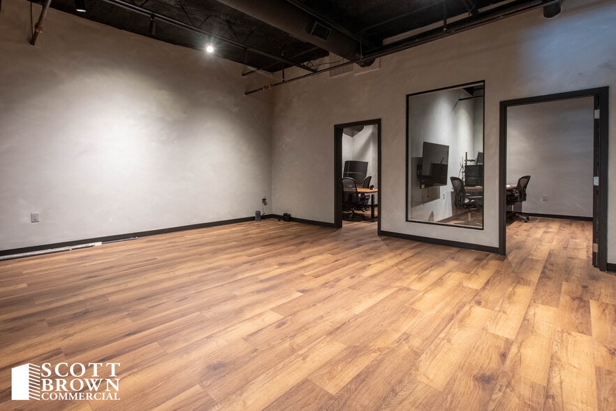 More Photos Of 2601 TX-121, Lewisville Light Distribution For Sale