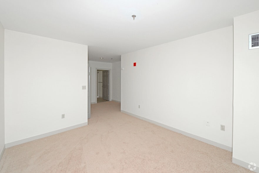 More Photos Of 1205 Hancock St, Quincy Apartments For Lease