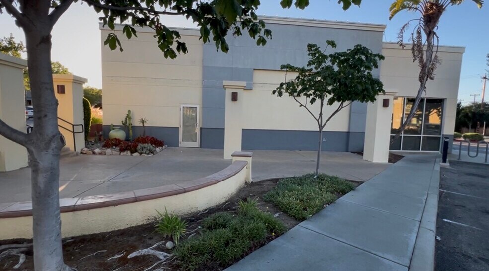 More Photos Of 22390 Homestead Rd, Cupertino General Retail For Lease
