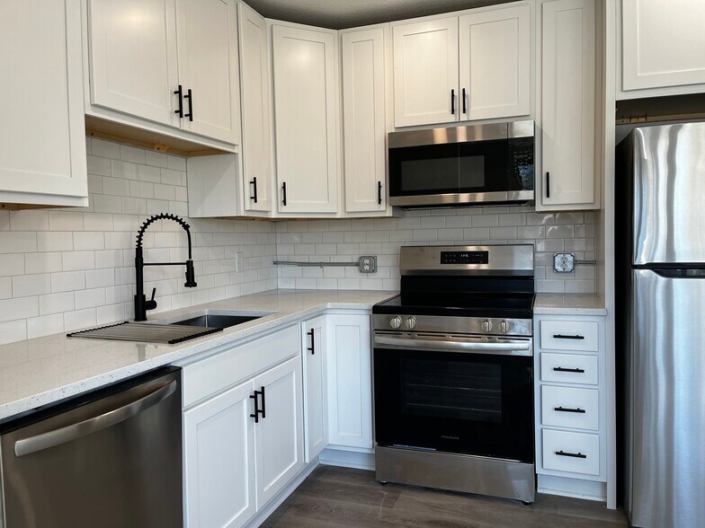 More Photos Of 480 8th St, Red Wing Apartments For Sale