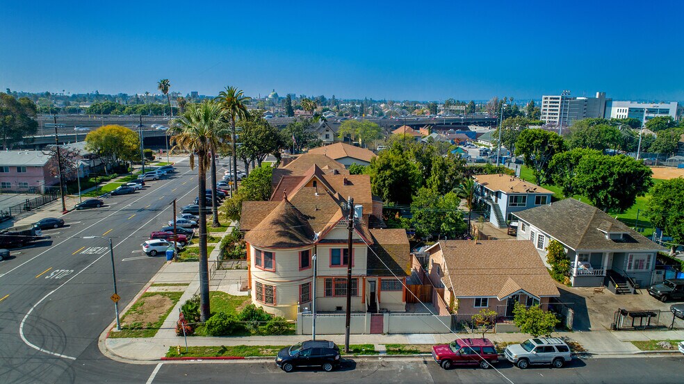 More Photos Of 1703 Toberman St, Los Angeles Apartments For Sale