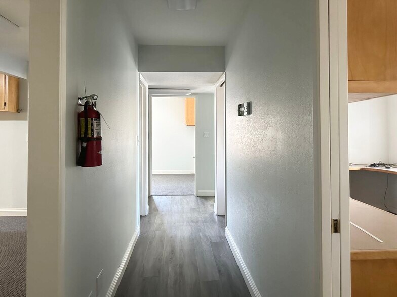 More Photos Of 970 Petit Ave, Ventura Medical For Sale
