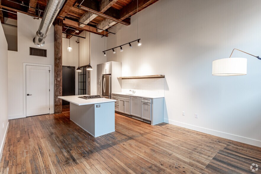 More Photos Of 1509 Walnut St, Kansas City Apartments For Sale