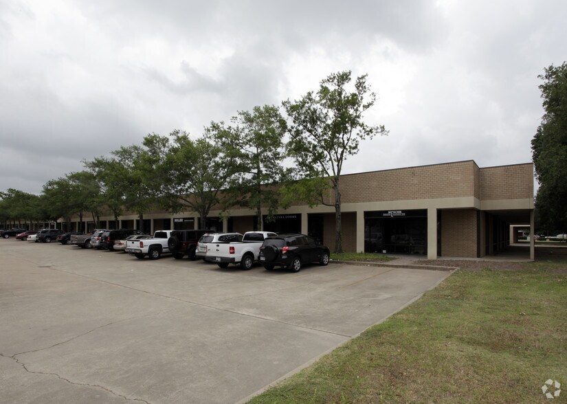More Photos Of 1700-1750 W Sam Houston Pky N, Houston Unknown For Lease
