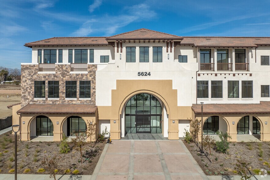 More Photos Of 5624 Philadelphia St, Chino Medical For Lease