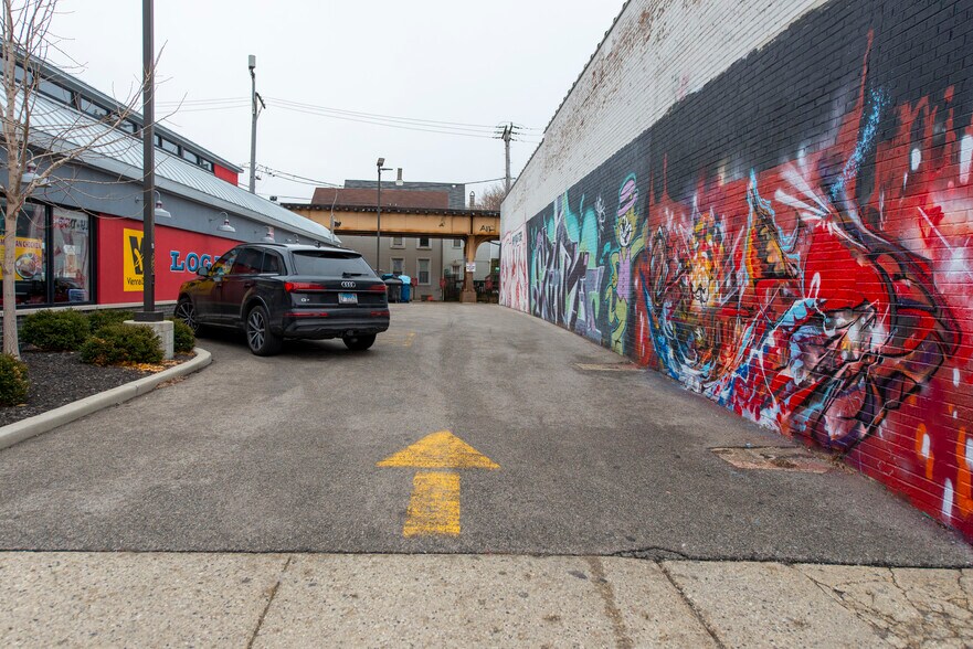 More Photos Of 2246 N Milwaukee Ave, Chicago Restaurant For Lease