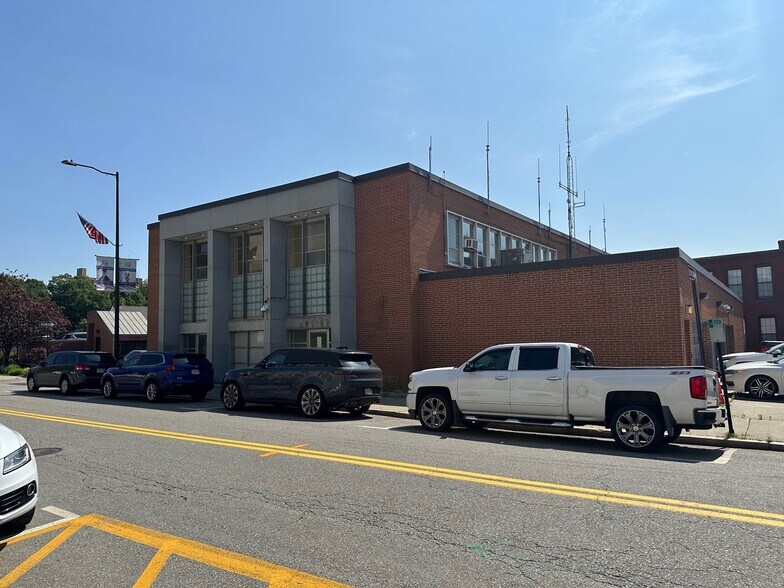More Photos Of 29 Church St, Leominster Police Fire Station For Sale