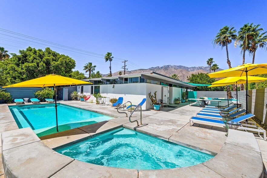 More Photos Of 795 E Chuckwalla Rd, Palm Springs Apartments For Sale