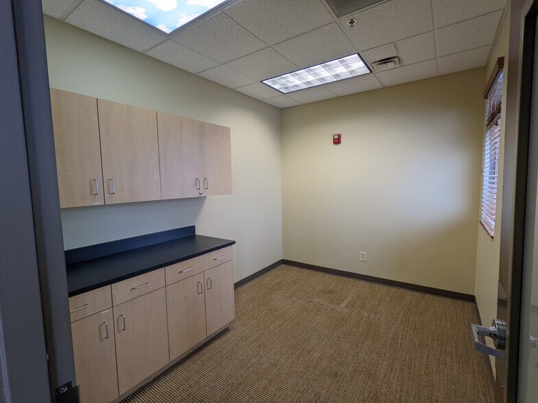 More Photos Of 265 Tanglewood Ln, Silverthorne Medical For Sale