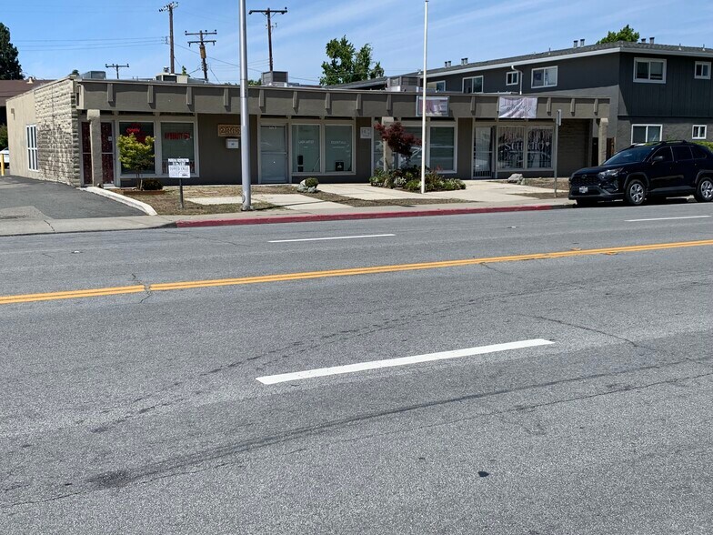 Primary Photo Of 2363 Pruneridge Ave, Santa Clara Storefront Retail Office For Lease