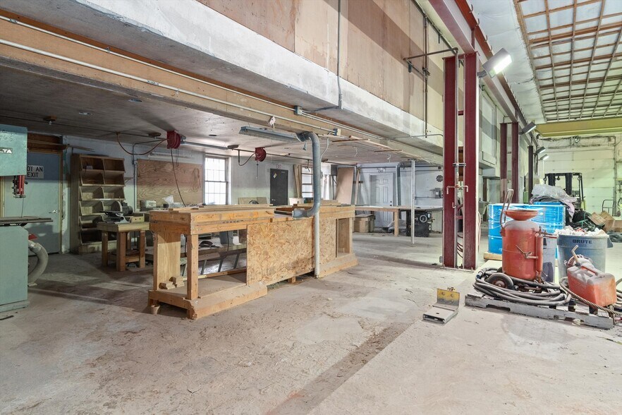 More Photos Of 380 N Middle Rd, Belgium Land For Sale