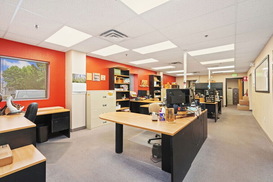 More Photos Of 1215 S Grant Ave, Loveland Warehouse For Sale