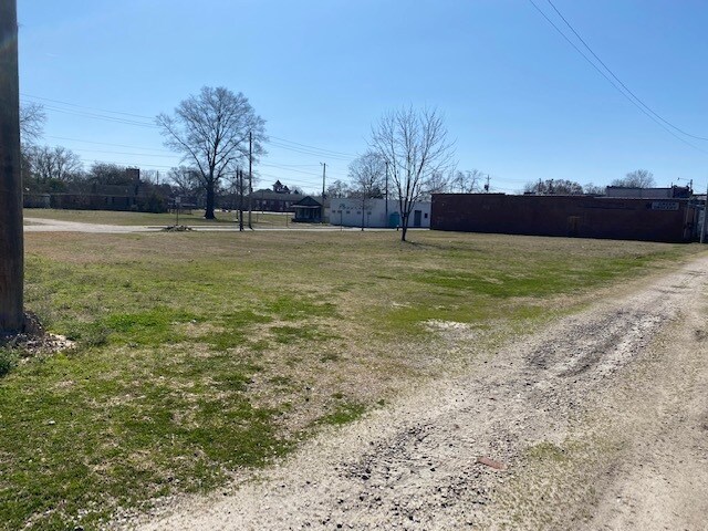 More Photos Of 400 Green St E, Wilson Religious Facility For Sale