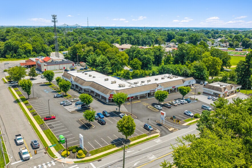 Primary Photo Of 3601 Chichester Ave, Boothwyn Storefront For Sale