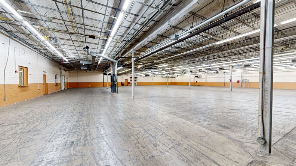 More Photos Of 1411 Flat Creek Rd, Athens Manufacturing For Lease