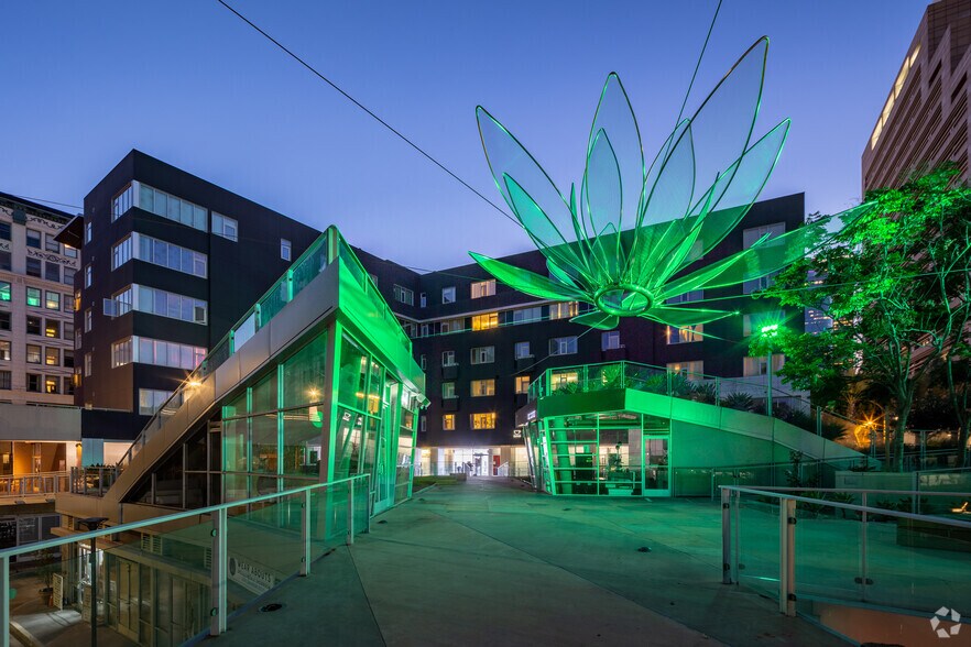 More Photos Of 334 S Main St, Los Angeles Apartments For Lease