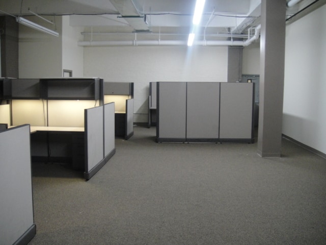 More Photos Of 32 Noble St, Newark Warehouse For Lease